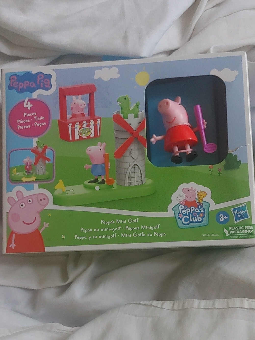 Peppa Pig Mini Golf Playset with Pink Peppa & Colorful Accessories